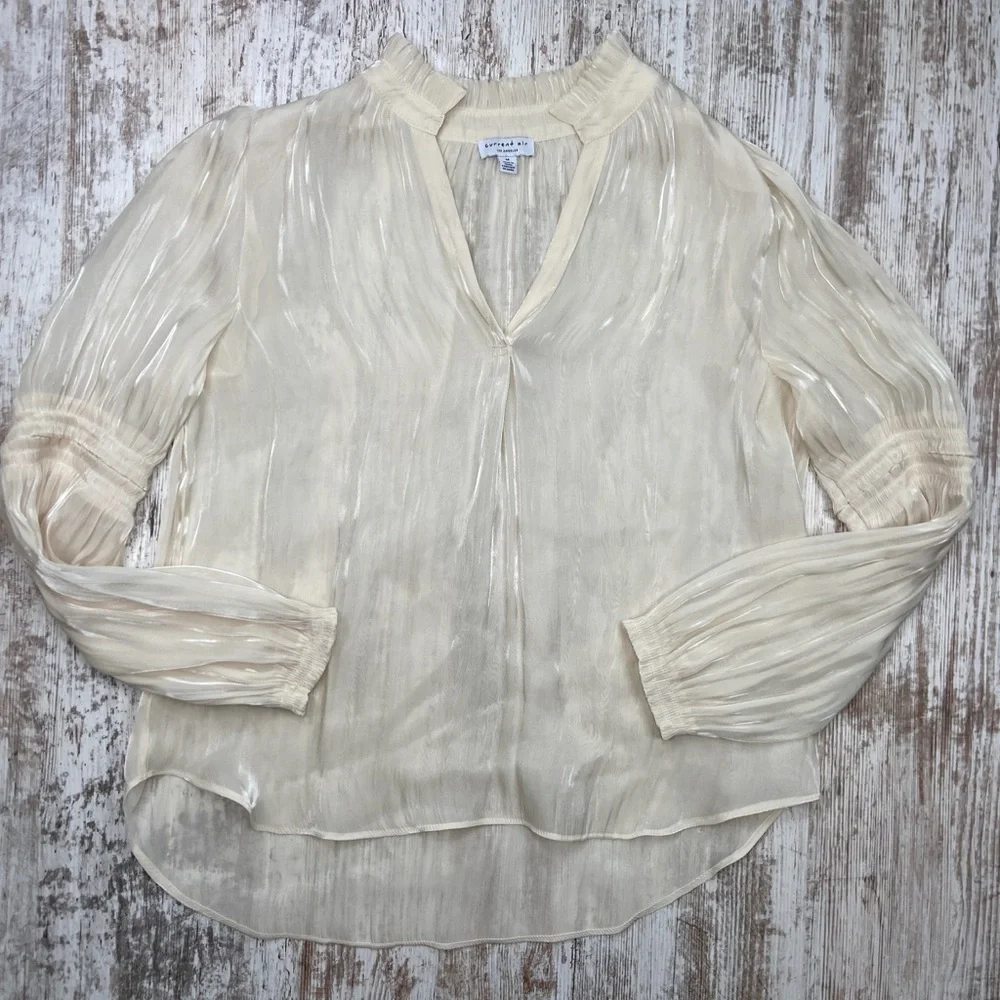 Anthropologie Current Air Ruched Shimmer Blouse Cream Medium EUC